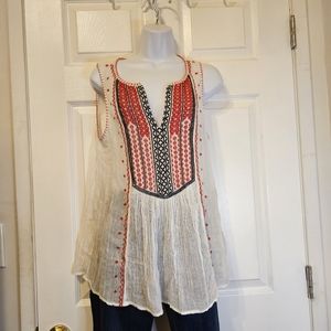 Lucky brand - Women's Embroided blouse-size M